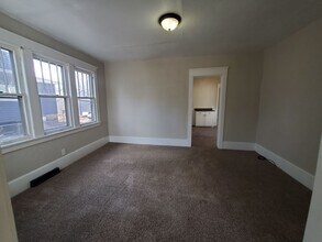 1530-14th 1/2 14 1/2 St in Rock Island, IL - Building Photo - Building Photo