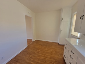 13634 Leadwell St in Los Angeles, CA - Building Photo - Building Photo