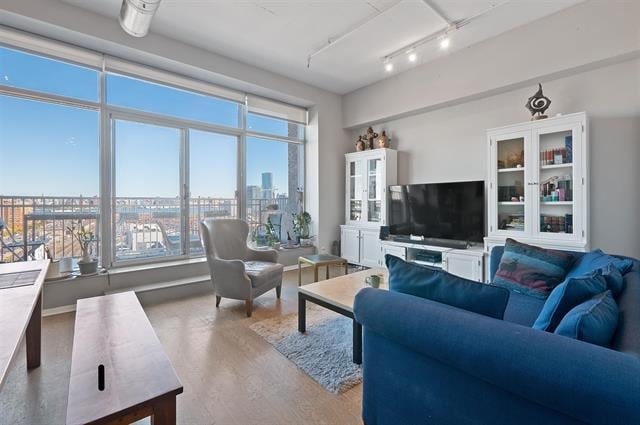 property at 689 Marin Blvd