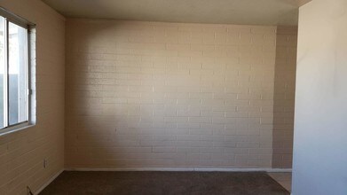 306 N Palm St-Unit -Unit A in Gilbert, AZ - Building Photo - Building Photo
