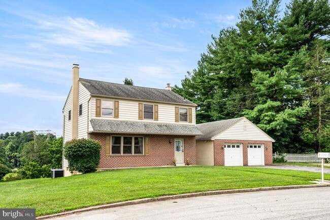 1236 Ellis Cir in West Chester, PA - Building Photo - Building Photo