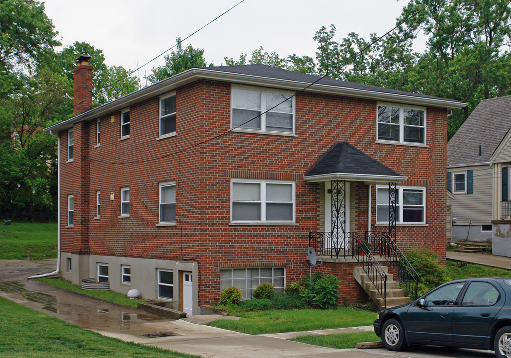 306 Timberlake Ave in Erlanger, KY - Foto de edificio