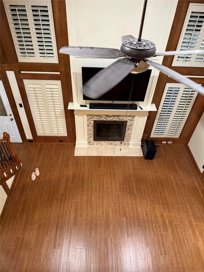 2206 Hickory Lawn Dr