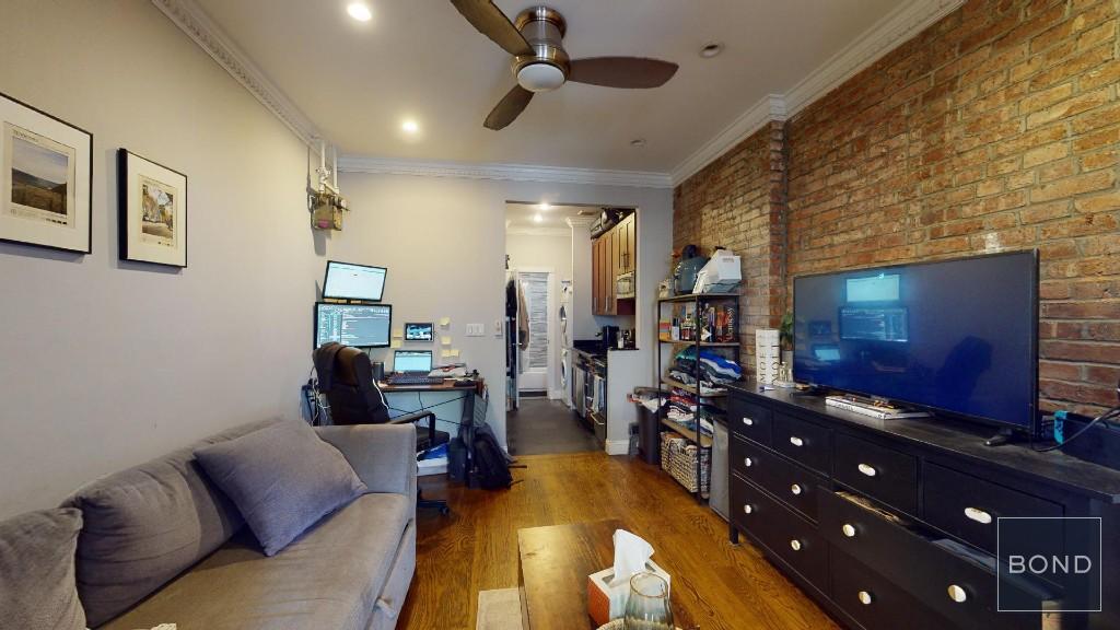 493 Second Avenue in New York, NY - Building Photo