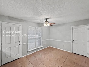 6572 Rosewood Dr in Olive Branch, MS - Foto de edificio - Building Photo