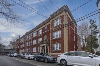 65 Martin St in Cambridge, MA - Building Photo - Building Photo