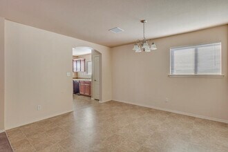 14307 Gil Reyes Dr in El Paso, TX - Foto de edificio - Building Photo