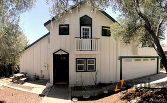 539 Palms Dr in Martinez, CA - Building Photo