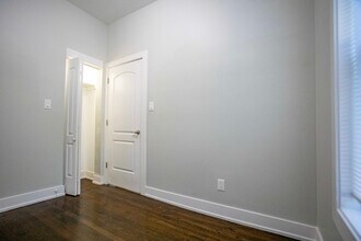 6434 S Eberhart Ave in Chicago, IL - Building Photo - Building Photo