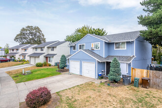 Benjamin's Corner in Hillsboro, OR - Foto de edificio - Building Photo