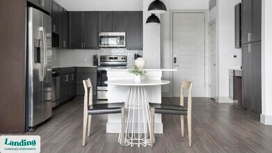 2511 Montopolis Dr in Austin, TX - Building Photo - Building Photo