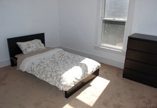 312 Allen St in Syracuse, NY - Building Photo - Building Photo