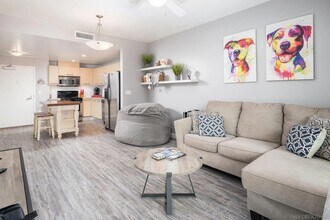 1431 Pacific Hwy, Unit 712 in San Diego, CA - Building Photo - Building Photo