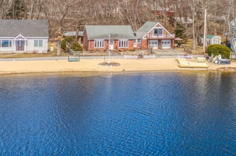 20 Russell Rd in Chelmsford, MA - Building Photo