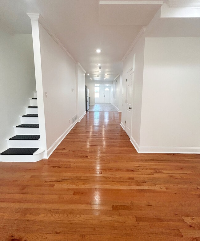 1241 Orthodox St in Philadelphia, PA - Foto de edificio - Building Photo