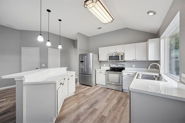 property at 508 Dartmouth Ln