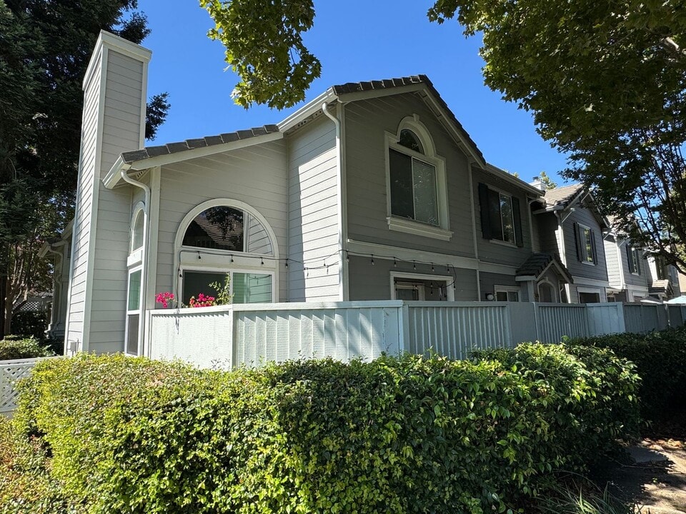 6316 Island Pine Way in San Jose, CA - Building Photo