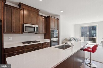 16911 St William Wy in Bowie, MD - Building Photo - Building Photo