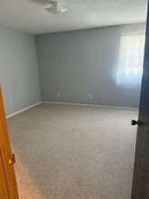 202 E Broadway in Ashland, MO - Building Photo - Building Photo