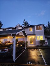 6106 202nd St SW, Unit 104 in Lynnwood, WA - Building Photo - Building Photo