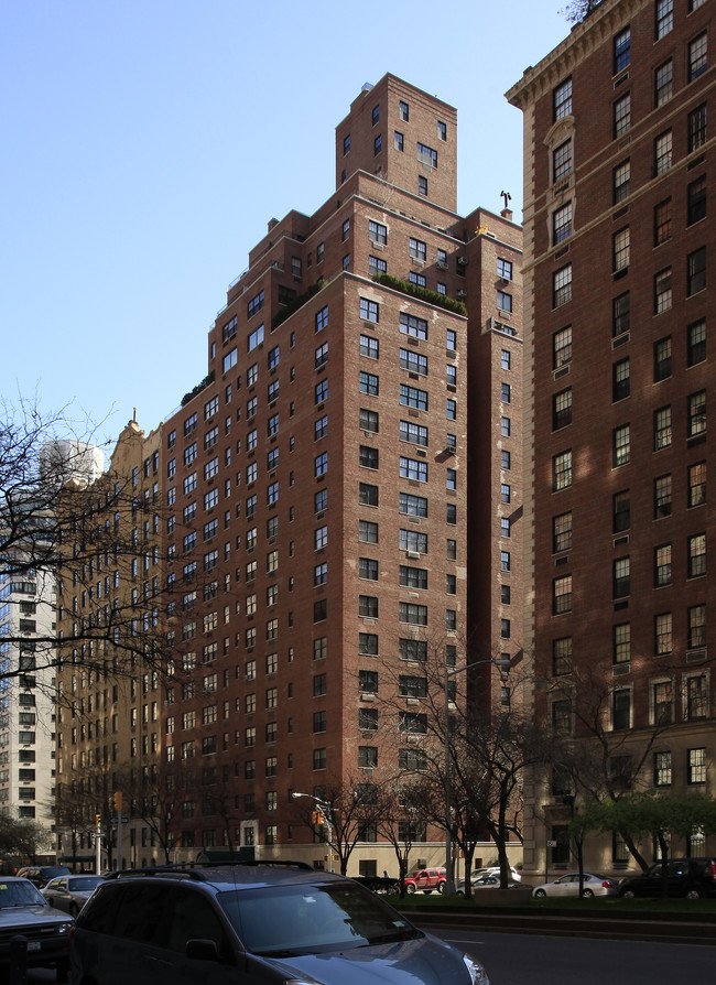 785 Park Ave in New York, NY - Foto de edificio - Building Photo