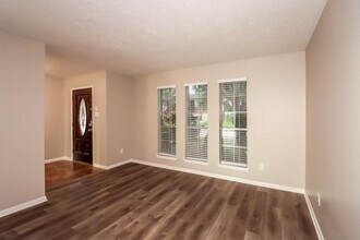 22815 W Waterlake in Richmond, TX - Building Photo - Building Photo