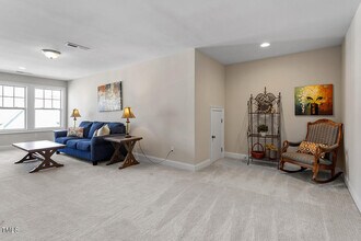 550 Balsam Fir Dr in Cary, NC - Building Photo - Building Photo