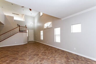 308 Sierra Breeze Ave in North Las Vegas, NV - Building Photo - Building Photo