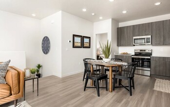 2525 15th St, Unit 11a in Denver, CO - Building Photo - Building Photo
