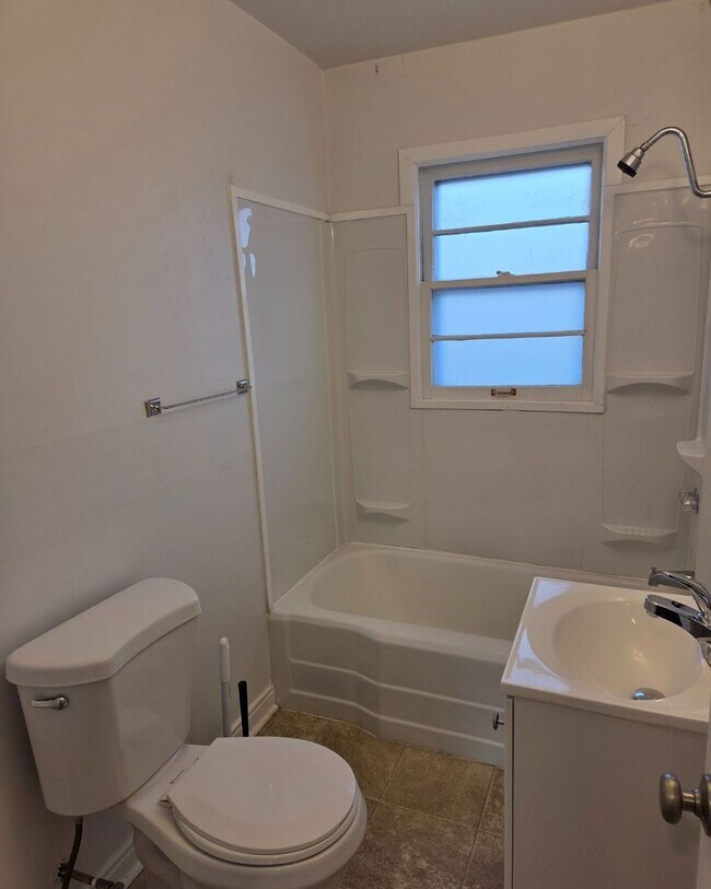 1660-1660 N Payne Ave in Wichita, KS - Building Photo - Building Photo