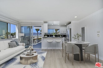 1649 Appian Way in Santa Monica, CA - Building Photo - Building Photo