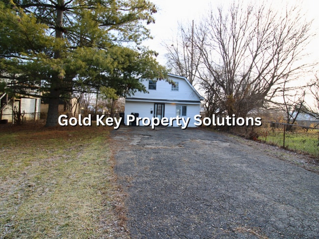 1030 Brookline St in Anderson, IN - Building Photo - Building Photo