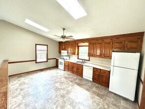 7277 Ann Cabell Ln in Mechanicsville, VA - Building Photo - Building Photo