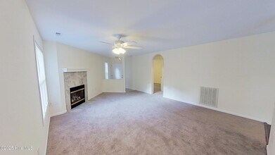 4158 Breezewood Dr in Wilmington, NC - Foto de edificio - Building Photo