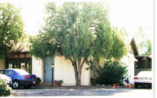 1078 E Blacklidge Dr in Tucson, AZ - Building Photo