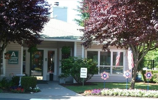 Emerald Pointe Apartments in Lacey, WA - Foto de edificio - Building Photo