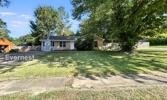 3674 Ridgemont Ave in Memphis, TN - Building Photo