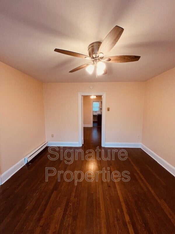 204 Battery Pl in Colonial Heights, VA - Building Photo - Building Photo