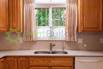 7308 Carriveau Ave NE in Albuquerque, NM - Building Photo - Building Photo