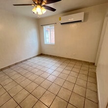 563 S 1st Ave in Yuma, AZ - Foto de edificio - Building Photo