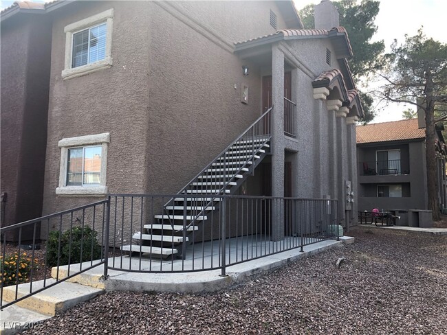 property at 2750 S Durango Dr