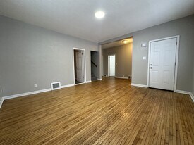 721 5th Ave in Rockford, IL - Building Photo