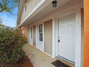 526 Woodlore Dr in Chickasaw, AL - Building Photo - Building Photo