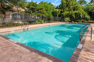 Villas at Lake Smart Apartments in Winter Haven, FL - Building Photo - Building Photo