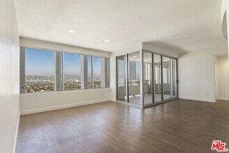 735 Hauser Blvd in Los Angeles, CA - Building Photo - Building Photo
