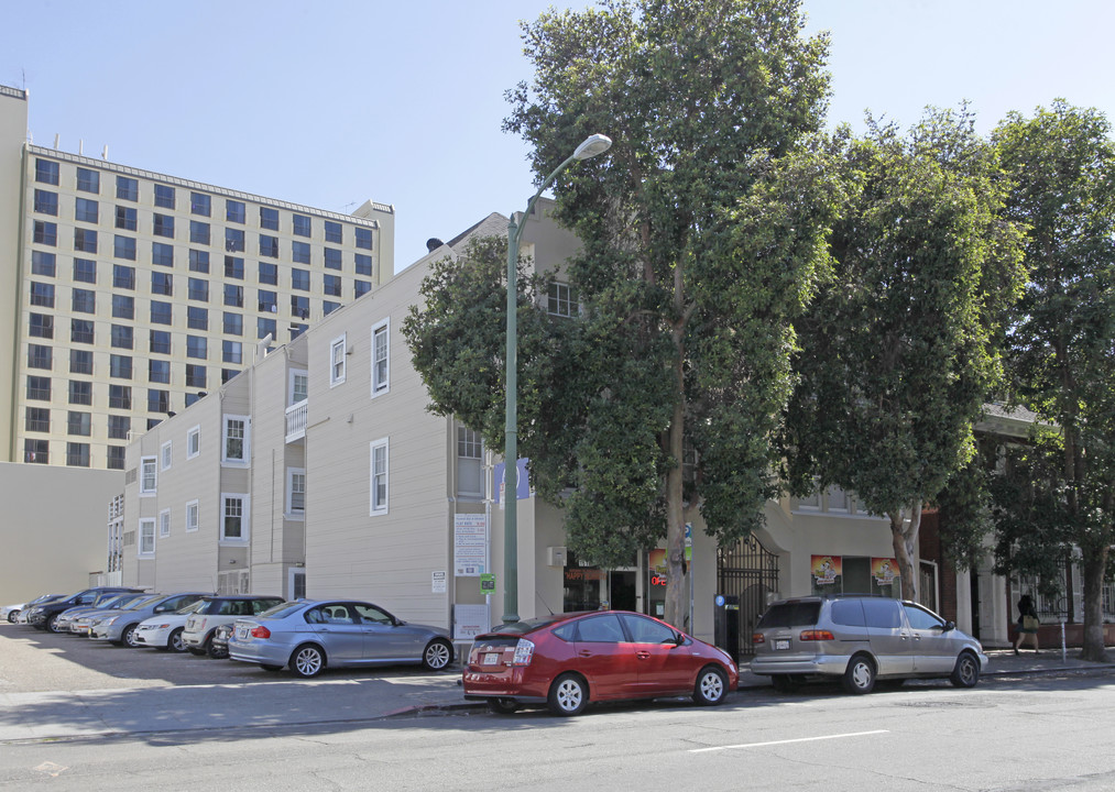 1612-1616 Webster St in Oakland, CA - Building Photo