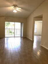 8255 Ibis Club Dr, Unit 508 in Naples, FL - Building Photo - Building Photo