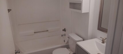 17420 SW Shaw St in Aloha, OR - Building Photo - Building Photo