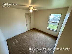 1701 W Palm Pl in Oklahoma City, OK - Building Photo - Building Photo