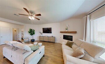 2826 Moccasin Ln in Krugerville, TX - Building Photo - Building Photo